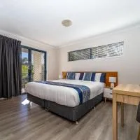 Spacious Mantra Hotel Room, hotell i Urangan