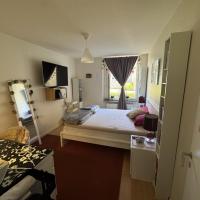 Charming room with wonderful view, hotel near Vaasa Airport - VAA, Vaasa