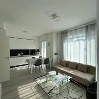 Appartamento Rajmonda، فندق في لوينو