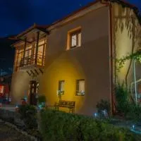 Villa Norma, hotel v mestu Órma