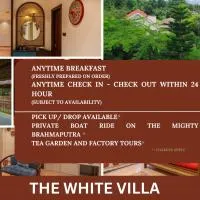 The White Villa- A Luxurious stay rooted in tradition, hotel en Jorhāt