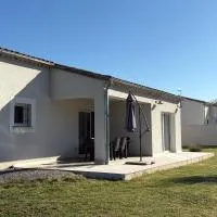 Villa MaLou, hotel a Pradons