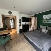 Ferienwohnungen mit Feldblick, hotel em Schwerin