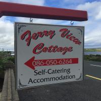Ferry View Cottage, hotel in Belmullet