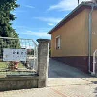 REZIDENCIA Apartman, khách sạn ở Zamárdi