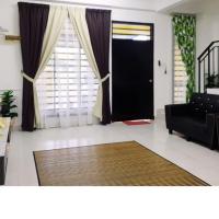 12pax Senai RestHome near Senai Airport, hotel near Senai International Airport - JHB, Kampung Seelung