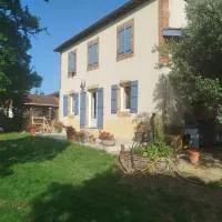 Gite de la chapelle, отель в Ногаро
