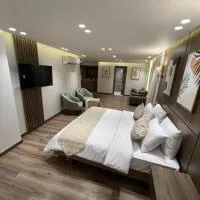 Lake Plaza Luxury Rooms, hotel din Borg El Arab