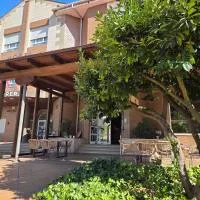Hotel Las Moreras, хотел в Леон