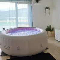 Ballycrystal House Getaway, hotel v destinaci Bunclody