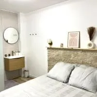 Appartement de Charme au cœur de Montendre, hotel v destinácii Montendre