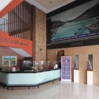 Cassadua Hotel & Residence, hotel dicht bij: Luchthaven Bandung (Husein Sastranegara) - BDO, Bandung