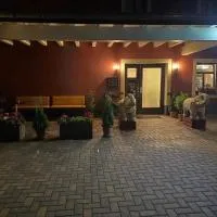 Pension Rotes Haus, hotel Großenhainban