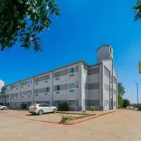 Super 8 by Wyndham Weatherford, hotel a Weatherford