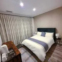 Long Bay Breeze Ensuite, отель в Окленде