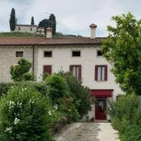 Casa Agostini Bed and Breakfast, hotelli kohteessa Farra di Soligo