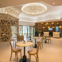 Novotel Nice Arenas Aeroport, hotel near Nice Côte d'Azur Airport - NCE, Nice