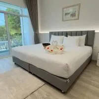 Baan Suan Khun Ta and Golf Resort, hotel v mestu Ubon Ratchathani