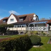 Ferienhaus Hasenhügel mit Seeblick, hotel sa Schwedt