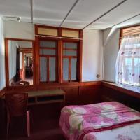 Rima Hostel、ルテンにあるRuteng Airport - RTGの周辺ホテル