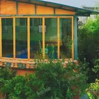 Dali Lily Guest House, close to the Honglongjing Gate of the ancient city,only 200 meters ,near the Cangshan and Erhai Lake, convenient payment,Chinese name is 大理百合国际青年旅舍, hotel Tali óvárosában