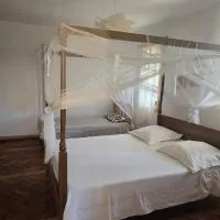 Oasis Kemba Hôtel-Restaurant-Bar, ξενοδοχείο σε Τολιάρα