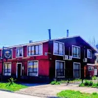 Hostal Villa Portales, отель в городе Лонкимай