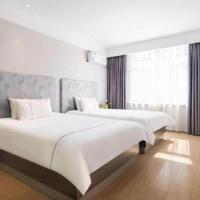 Magnotel Hotel Dandong Railway Yalv River、丹東市にあるDandong Langtou Airport - DDGの周辺ホテル