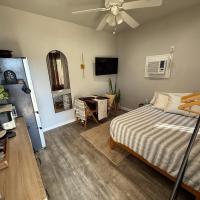 Cozy Guest house near FSU Trails and the airport、タラハシーにあるタラハシー・リージョナル空港 - TLHの周辺ホテル