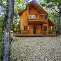 Bear with Me Cabin in Broken Bow, hotel v destinácii Broken Bow
