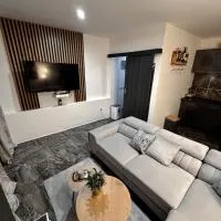 La Monique - Luxury Nautical Apartment, Hotel in Stará Turá