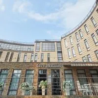 City Holiday Resort & SPA, хотел в Киев