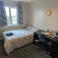 Cosy Double Private Room Near Dublin Airport, ξενοδοχείο σε Swords