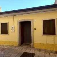 La casa dei nonni، فندق في Savignano Irpino