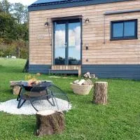 Les tiny houses autonomes du val d'or, готель у місті Fraignot-et-Vesvrotte