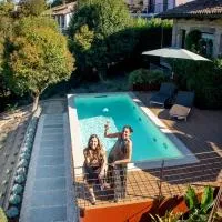 Hotel Casa Pavesi, hotel em Grinzane Cavour