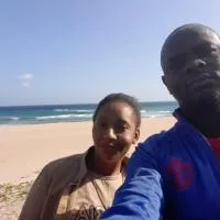 Ponta Family holiday house، فندق في بونتا دو أورو