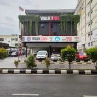 Walk Inn, hotell sihtkohas Miri