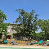 Gîte de caractère tout confort "Au Clos des Ammonites chez Ange&Sébastien ", hotel em Labeaume