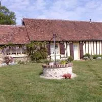 Gîte aux Portes du Perche، فندق في Unverre