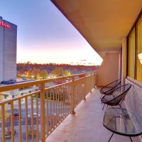 Stylish urban retreat walk everywhere, hotel near Ronald Reagan Washington National Airport - DCA, Addison Heights