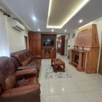 Akácvirág Airport Viki Apartman, hotel near Debrecen International Airport - DEB, Debrecen