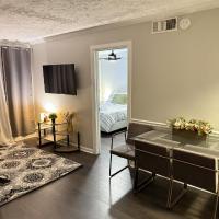 Quiet Corner of Atlanta, hotel dicht bij: Luchthaven DeKalb-Peachtree - PDK, Atlanta