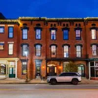 The Woodford Hotel, hotel a Versailles