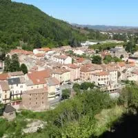 Gîte Dourdou - Les Hauts de Camarès, hotel em Camarès