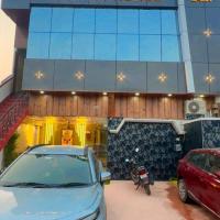Hotel shree ji palace, hotel poblíž Jalgaon Airport - JLG, Pāldhi