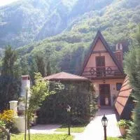Viola i Detelina Apartments, ξενοδοχείο σε Perucac
