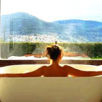 Casa Nueva de Vigo Rural Mos con Jacuzzi y chimenea, hotel poblíž Letiště Vigo - VGO, Mos