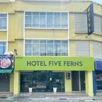 Viesnīca Hotel Five Ferns Bangi pilsētā Bangi