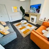 Swanky Dudley Retreat, Hotel in Dudley